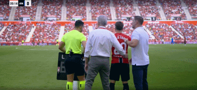 gif, 队医进场治, gif gif, 队医进场治, gif